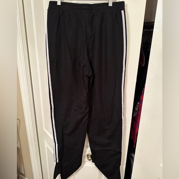 Adidas black and white tie bottom three stripe women’s black joggers size Large - Picture 4 of 7